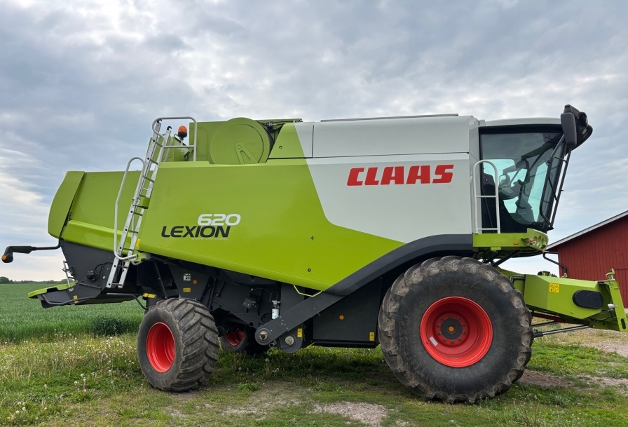 Moissonneuse batteuse Claas Lexion 620 25ft – Image 4