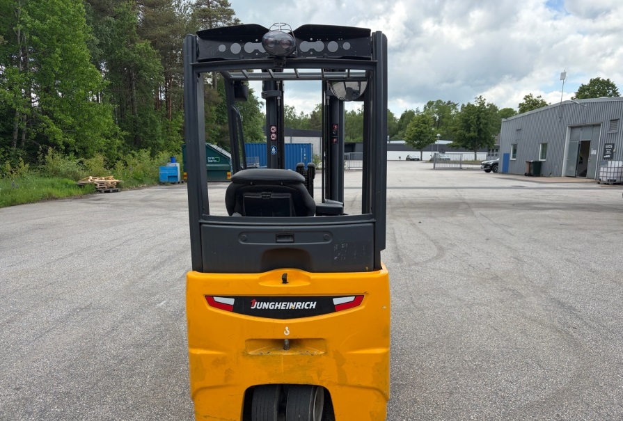 Jungheinrich EFG215-Chariot Élévateur D'Occasion à Vendre – Image 6