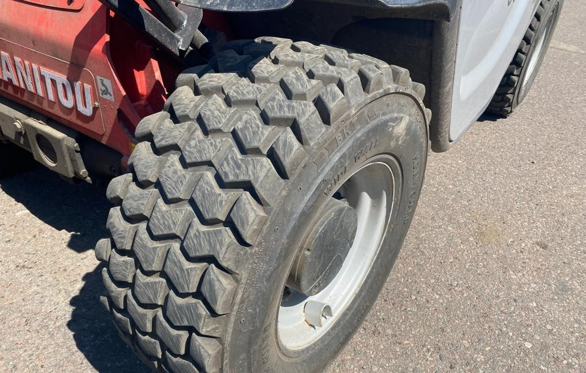 Manitou MT 625 — Chariots Télescopiques D'Occasion à Vendre – Image 5