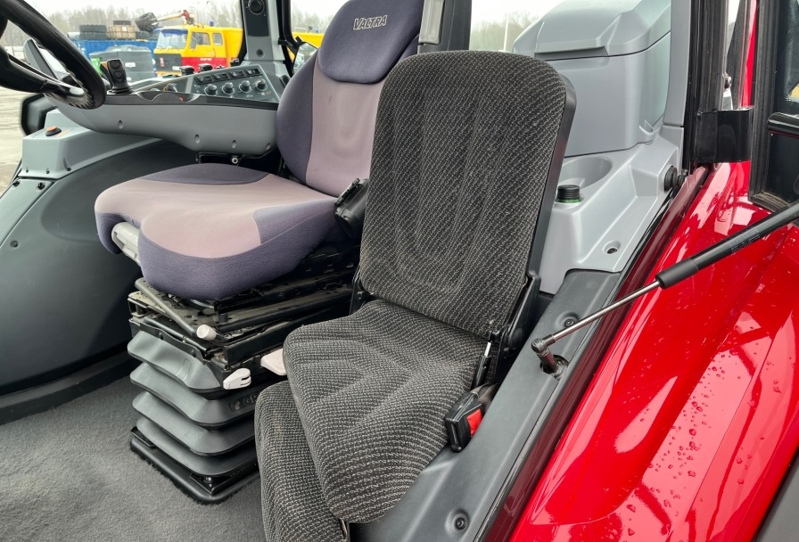 Tracteur Valtra N174 – Image 7