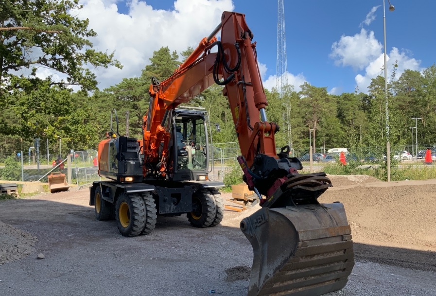 Hitachi Zaxis 145W-3-Excavatrice D'Occasion à Vendre – Image 3