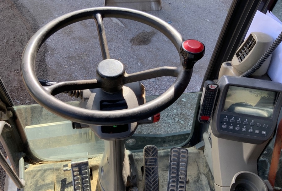 Hitachi Zaxis 145W-3-Excavatrice D'Occasion à Vendre – Image 7