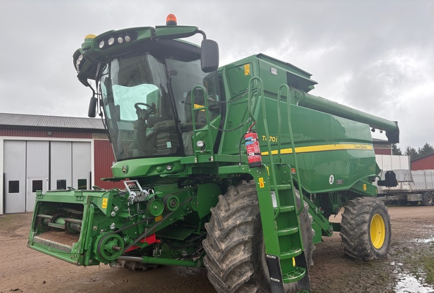 Moissonneuse-batteuse John Deere T670I – Image 2
