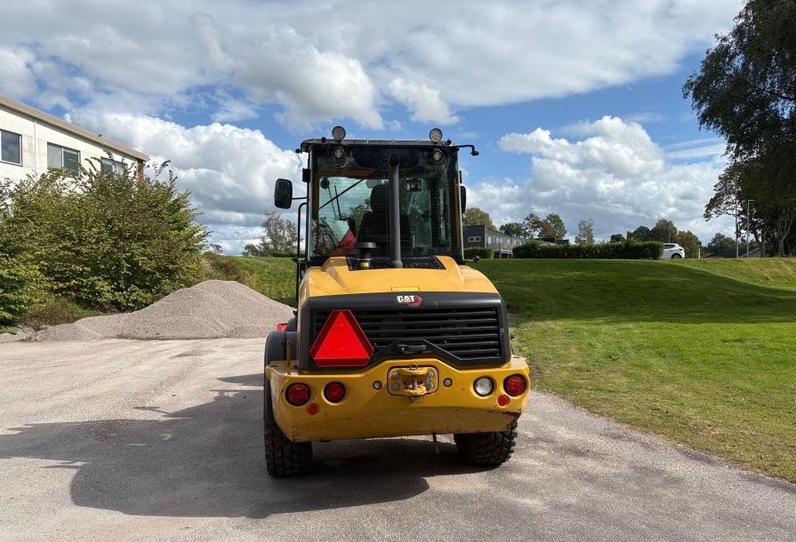 Caterpillar CAT 908 M — Chargeuse Sur Pneus D'Occasion à Vendre – Image 4