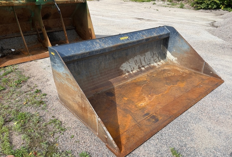 Caterpillar CAT 908 M — Chargeuse Sur Pneus D'Occasion à Vendre – Image 5