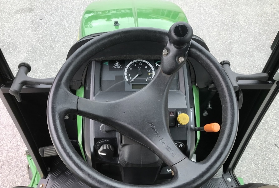 Tracteur John Deere 1026 R – Image 6