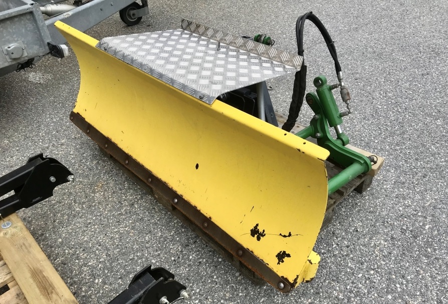 Tracteur John Deere 1026 R – Image 7