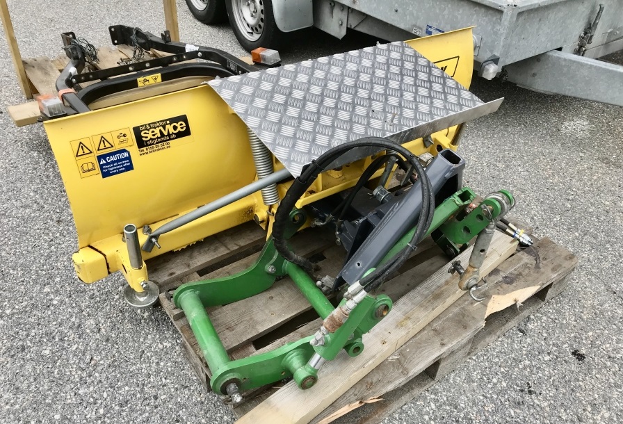 Tracteur John Deere 1026 R – Image 8