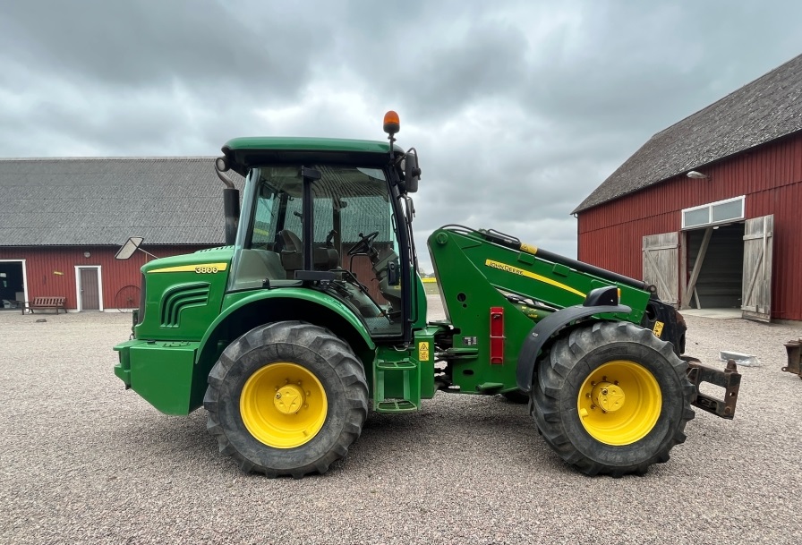 John Deere 3800 — Chargeuses Télescopiques D'Occasion à Vendre – Image 6