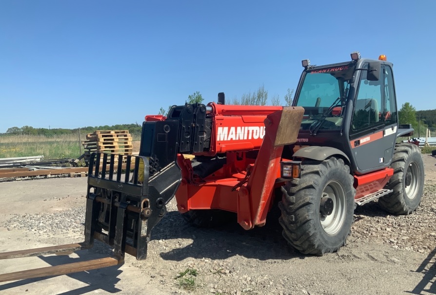 Manitou MT 1740 SLT Ultra 3-E2 — Chariots Télescopiques D'Occasion à Vendre – Image 6