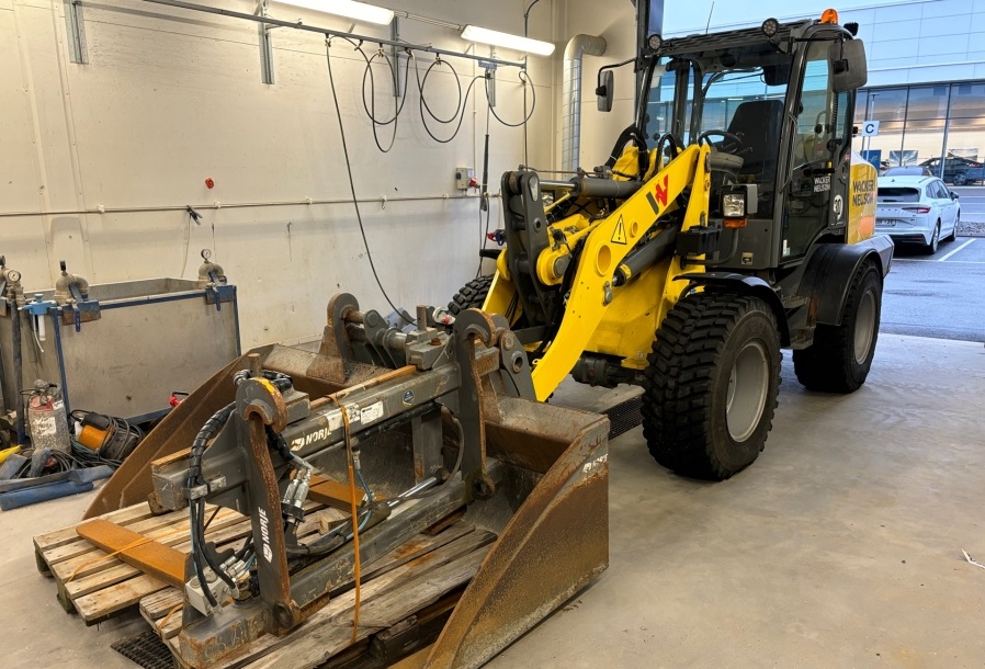Wacker Neuson WL70 — Chargeuse Sur Pneus D'Occasion à Vendre – Image 2